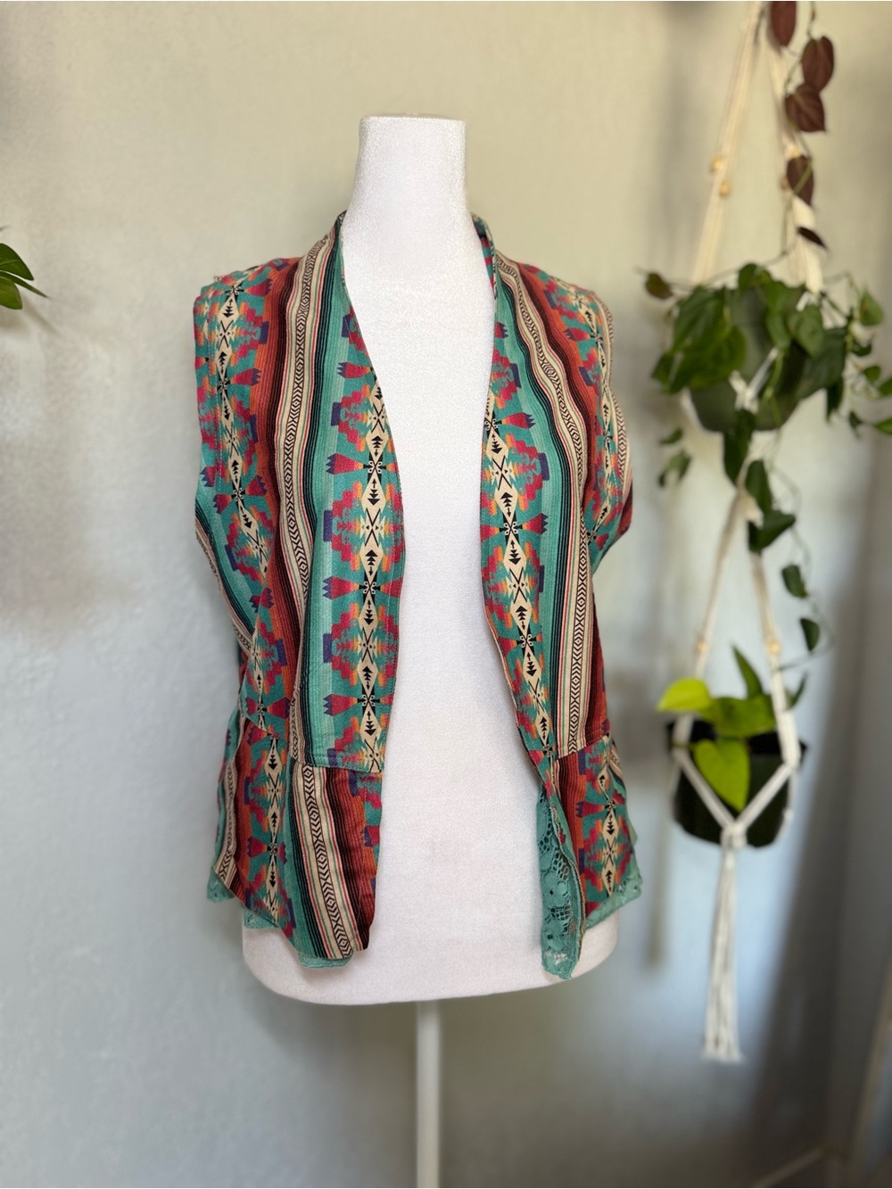 Fashion Express Teal and Red Patterned Open Front Tunic Vest